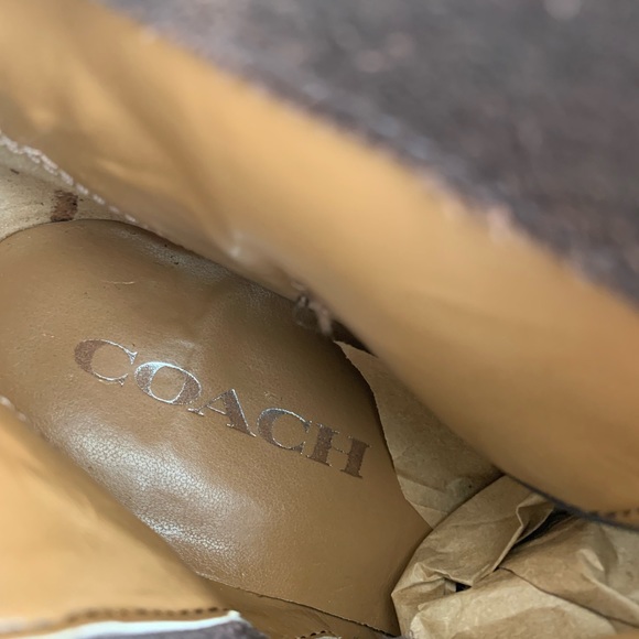 Coach Patricia Chocolate Brown Suede Leather Turn Lock Strap Women's 6(B) - Picture 11 of 14